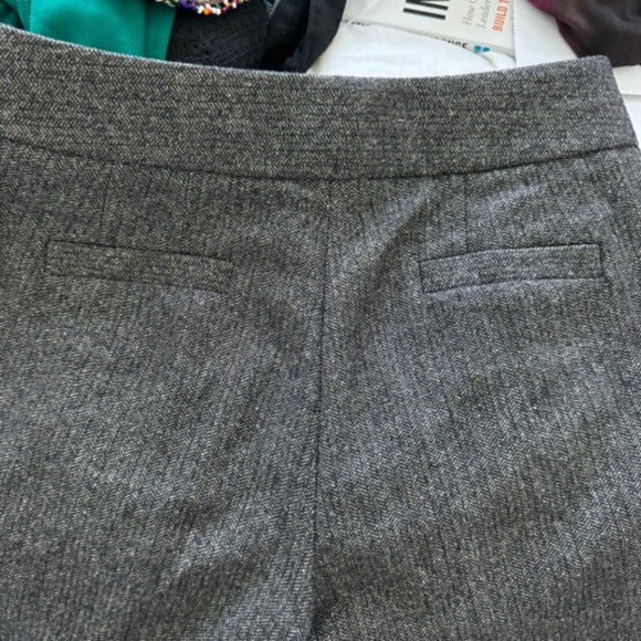 J Crew Favorite Fit charcoal herringbone w gold thread cuffed wool trouser Sz 4T - Picture 4 of 8